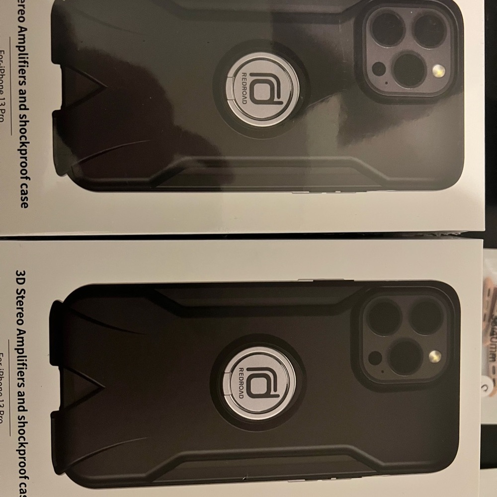 GENERAL POST…I’m selling a few items for Apple iPhones and Apple watches